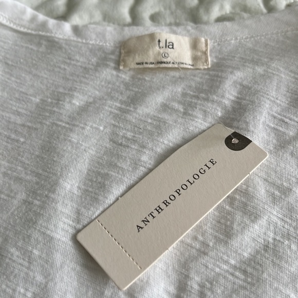 T. La white Adorable 3/4 sleeve white super soft t shirt NWT - Picture 3 of 3